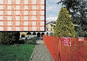 Građevinska zaštitna ograda Austronet 350, narančasta, širina 120cm, 50m/rola 35role/pal, ZA350120