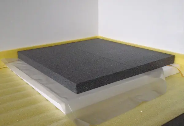 PE-Penasta folija 5/1500mm 100m/rolna, Z050150100