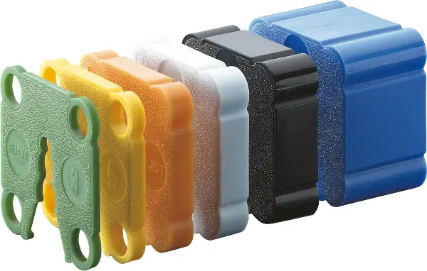 Držač odstojanja za sokl profil PVC 8mm 100kom/karton, 72karton/paleta, Z6076709