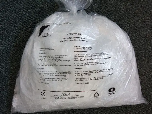 Polipropilenska vlakna B STRATOS R 2040, 20/40mm, 1,5kg/vreća 10vreća/karton 20karton/paleta, ZBSR2040KG15