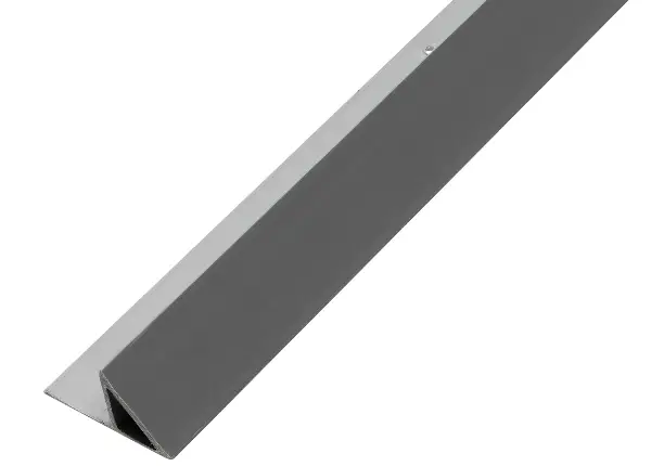 Trokutna letvica s okapnicom 15/21/31mm hohl 2,5m/štg, 40štg/bunt, 99bunt/pal, ZDFH15